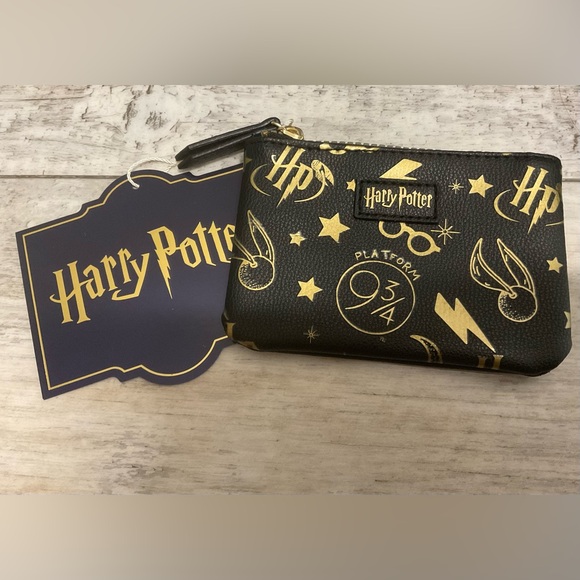 NWT Harry potter backpack, phone crossbody bag, and mini wallet - Picture 9 of 10